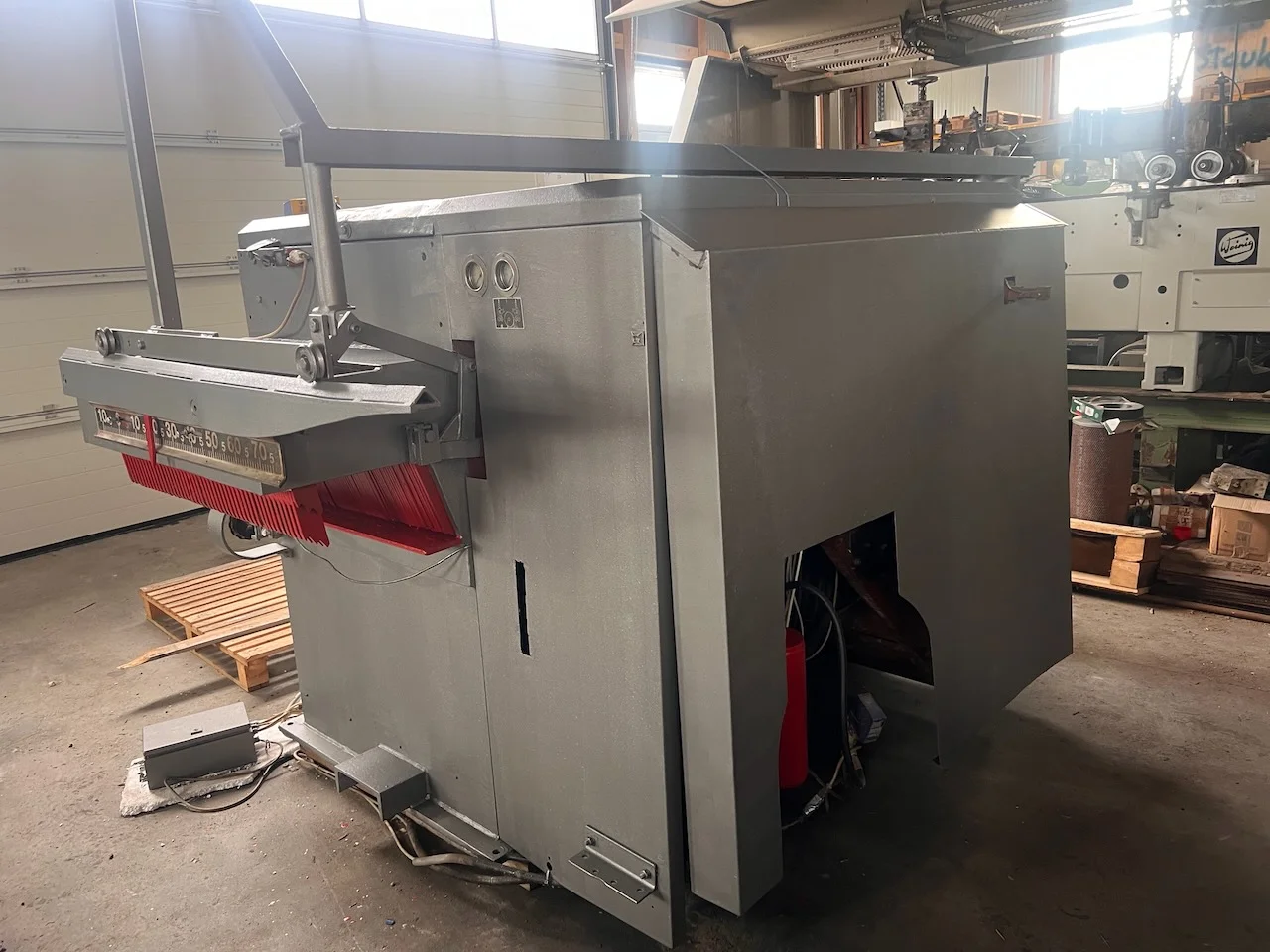 Recutting saw - Image 2